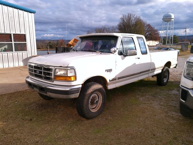 Image of Ford F-250 equipment image 1