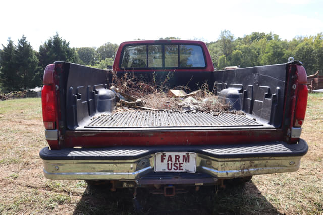 Image of Ford F-250 equipment image 3