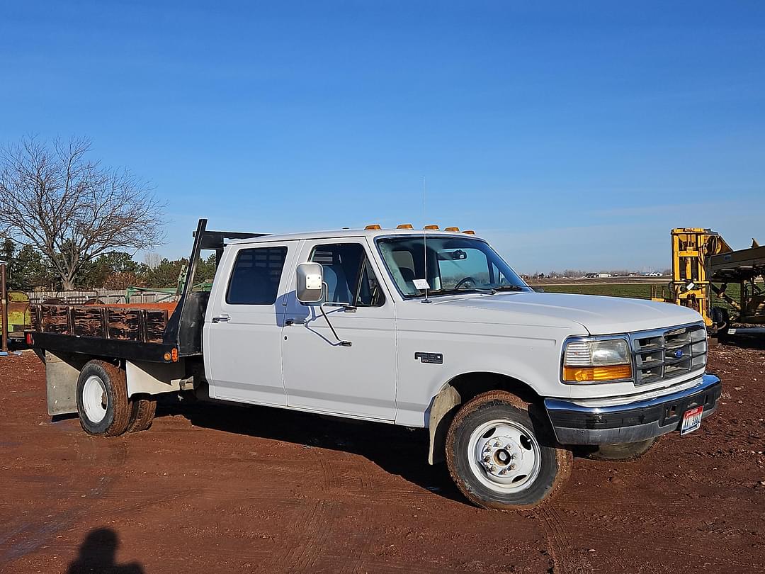 Image of Ford F-350 Primary image