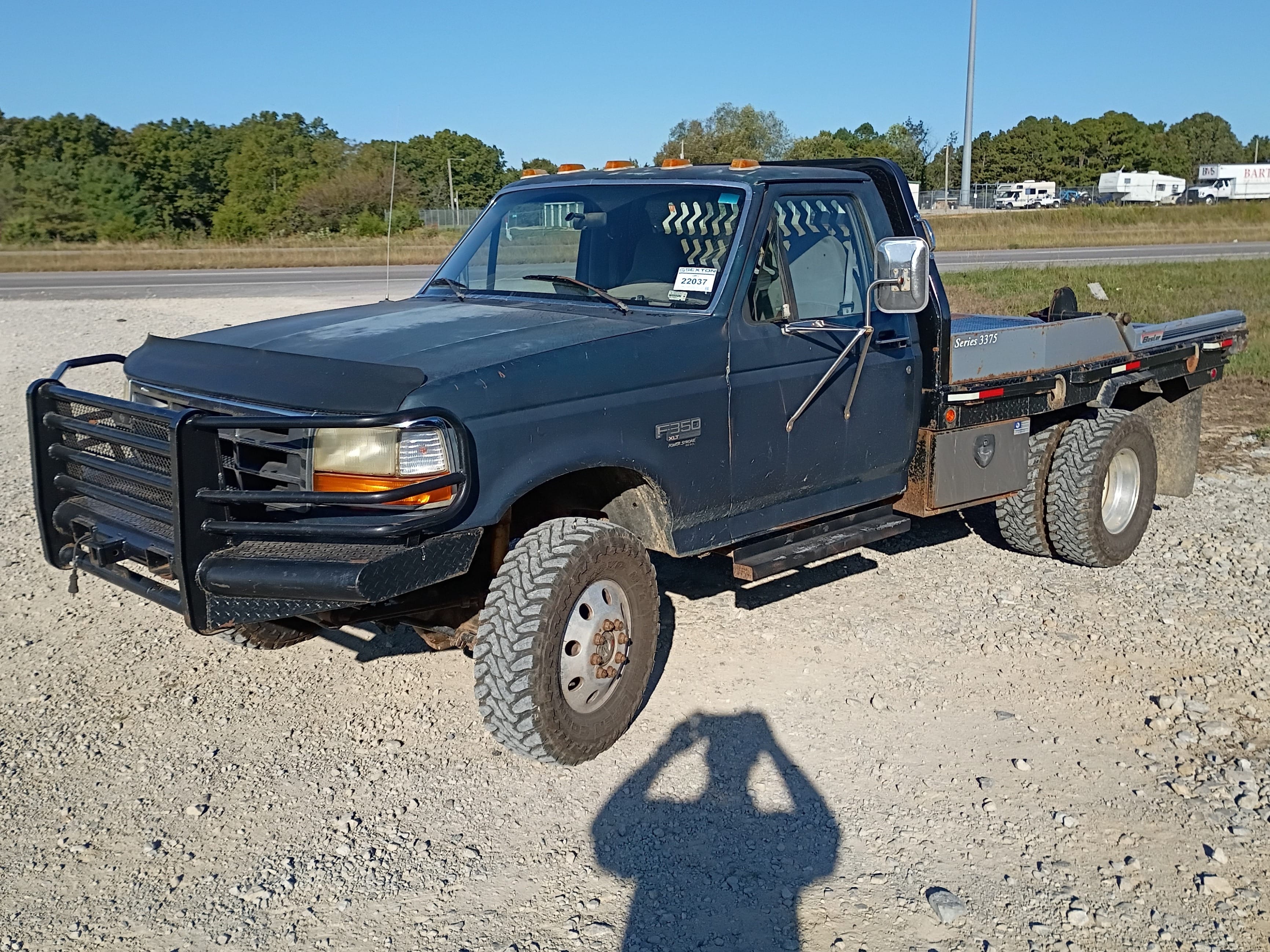 1996 Ford F-350 Equipment Image0