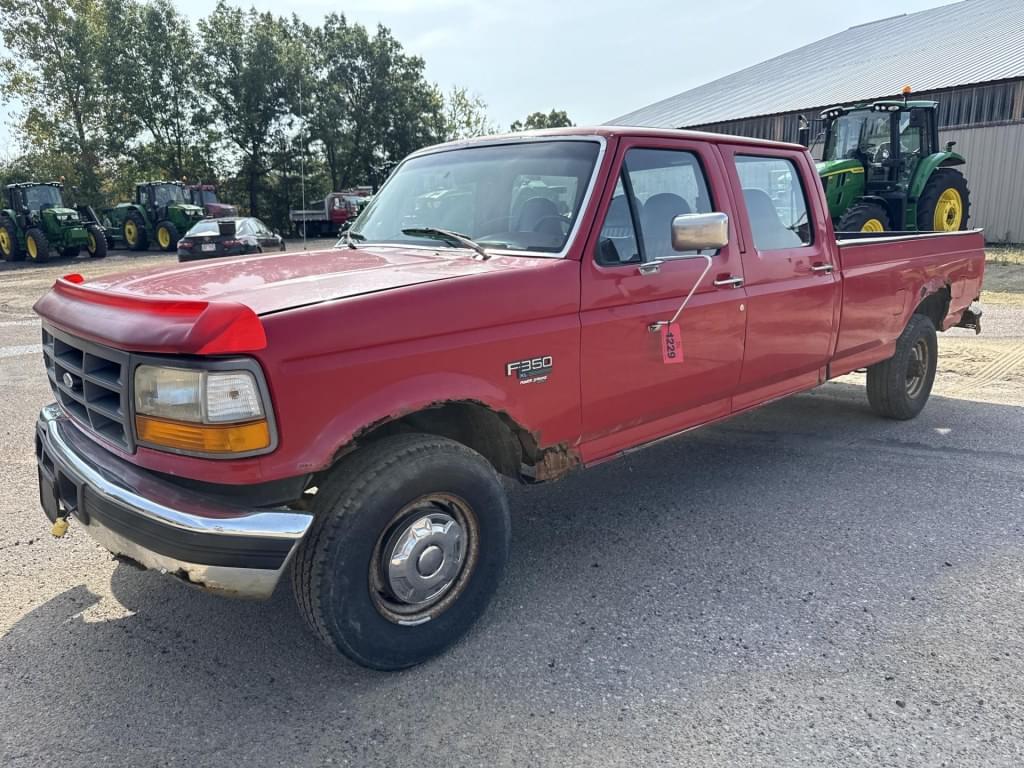 Image of Ford F-350 Primary image