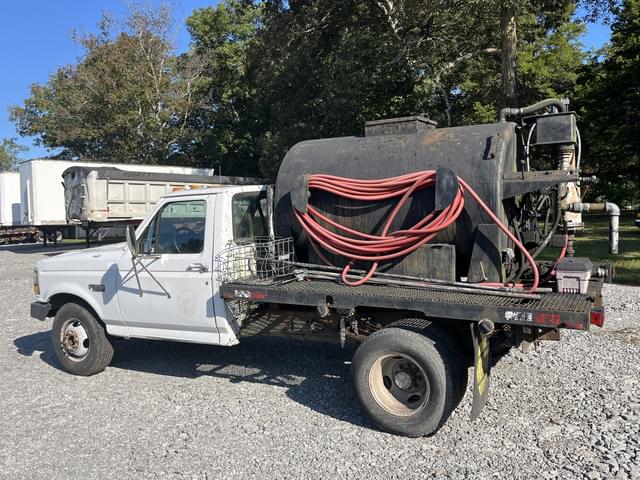 Image of Ford F-350 equipment image 1