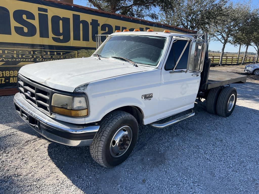 Image of Ford F-350 Primary image