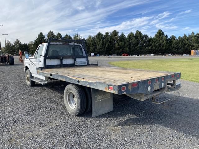 Image of Ford F-450 equipment image 2