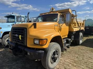 Main image Ford F-800