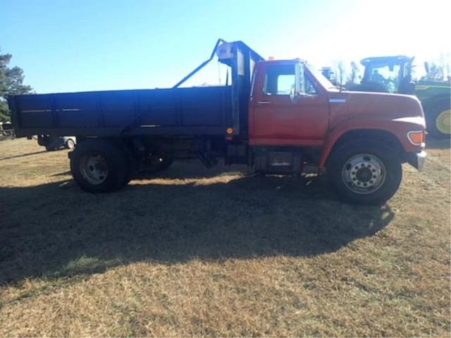 Image of Ford F-SERIES equipment image 3