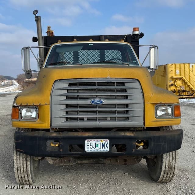 Image of Ford F-SERIES equipment image 1