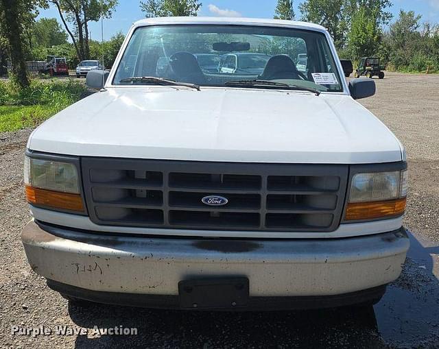 Image of Ford F-150 equipment image 1