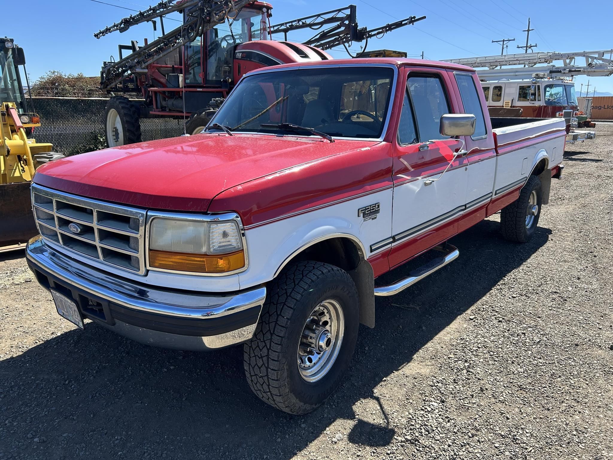 1996 Ford F-250 Equipment Image0
