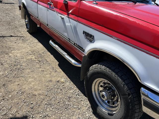 Image of Ford F-250 equipment image 2