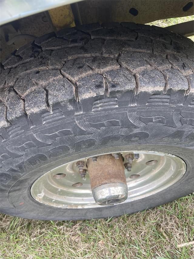 Thumbnail image Ford F-250 5