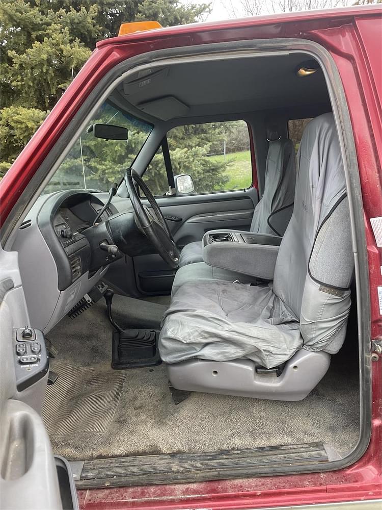 Main image Ford F-250 8