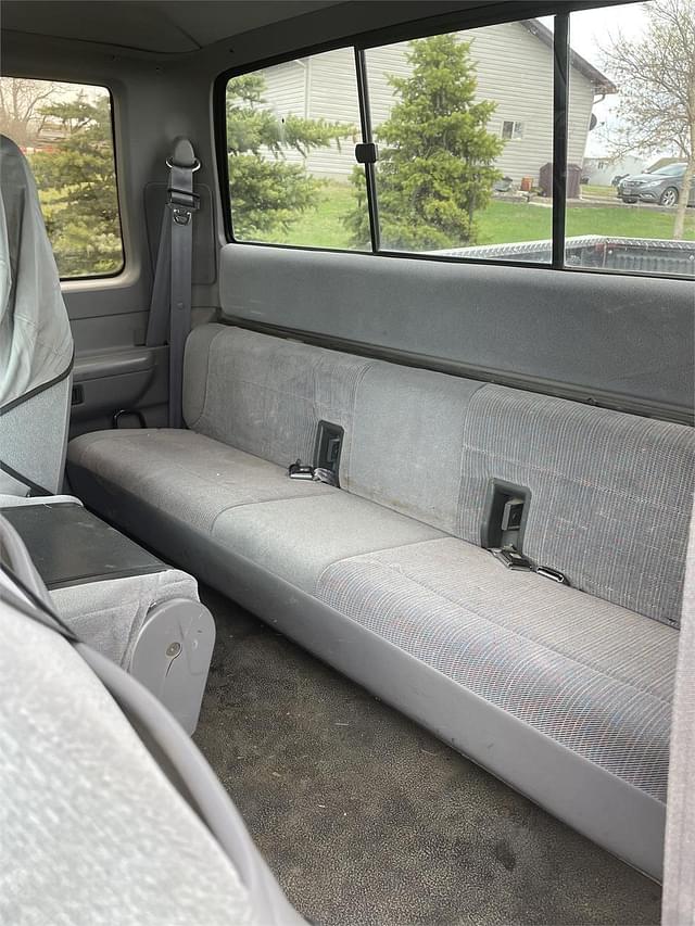 Thumbnail image Ford F-250 9