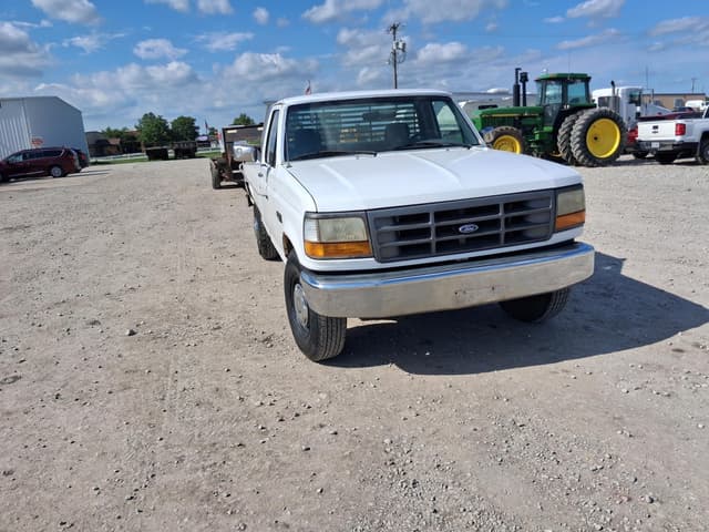Image of Ford F-250 equipment image 4