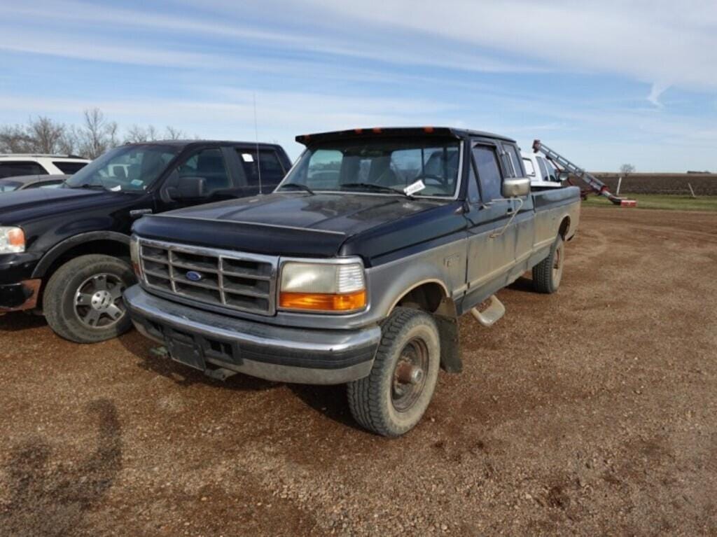 1996 Ford F-250 Equipment Image0
