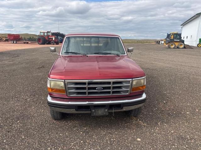 Image of Ford F-250 equipment image 2