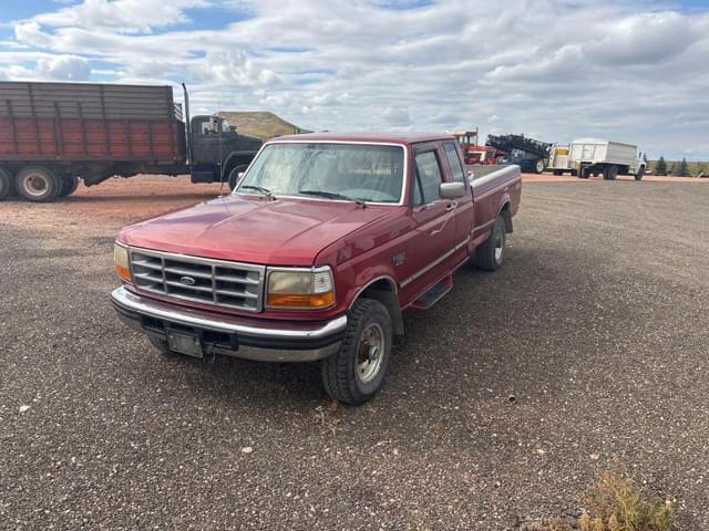 Image of Ford F-250 equipment image 1