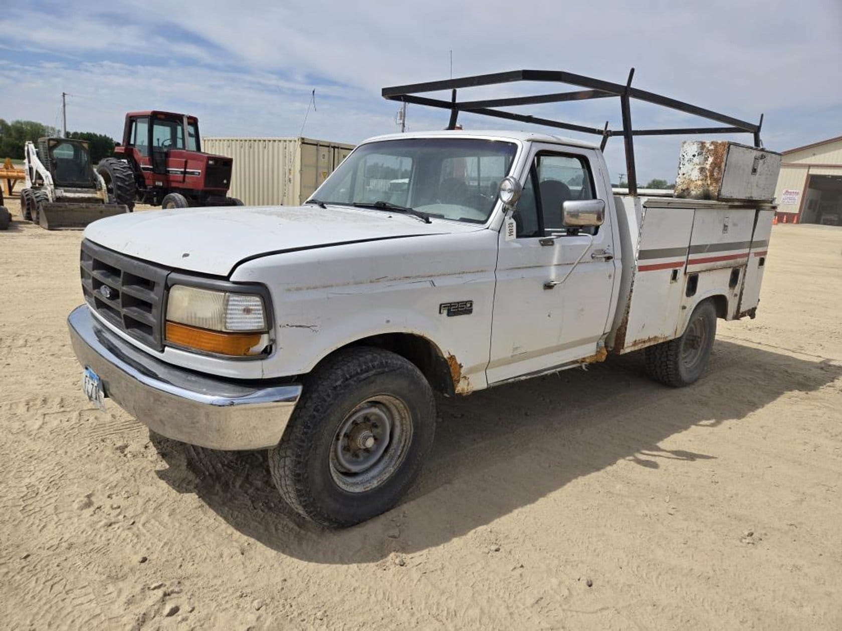1996 Ford F-250 Equipment Image0