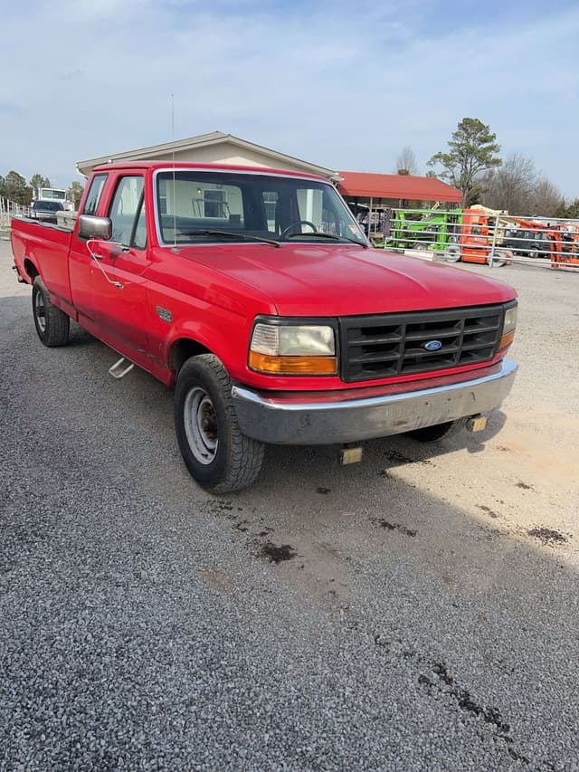 Image of Ford F-250 equipment image 4