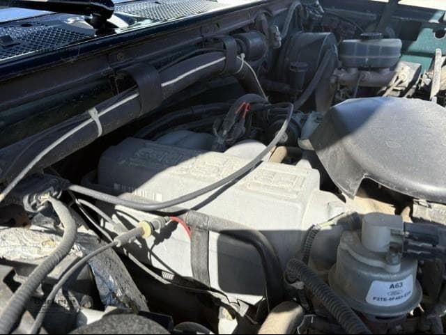 Image of Ford F-250 equipment image 3