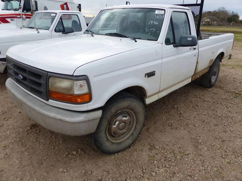 Image of Ford F-250 Primary image