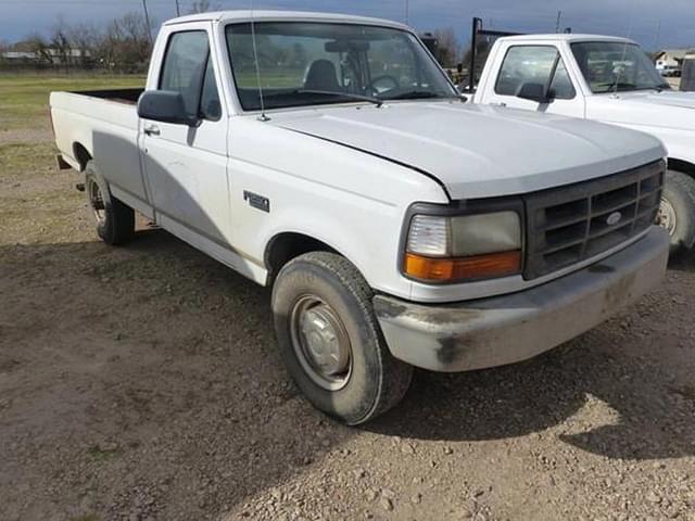 Image of Ford F-250 equipment image 1