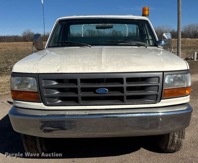 Image of Ford F-250 equipment image 1