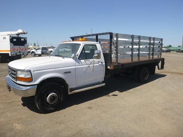 Image of Ford F-450 equipment image 1
