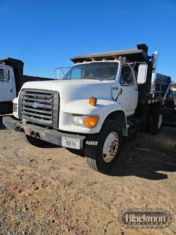 Main image Ford F-800