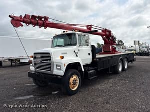 1996 Ford L8000 Image