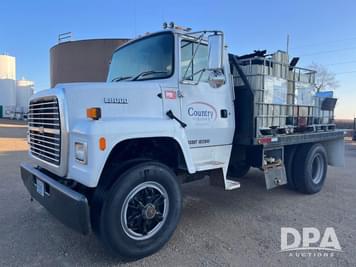 Main image Ford L8000