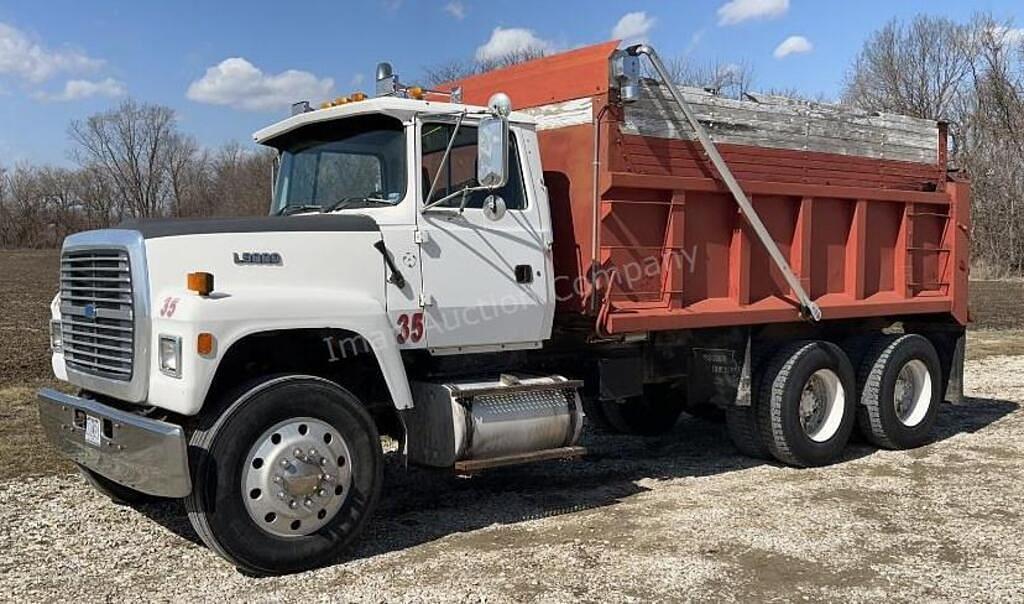 Image of Ford L9000 Primary image