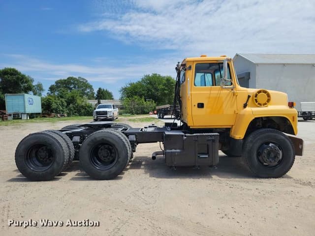 Image of Ford LNT9000 equipment image 3