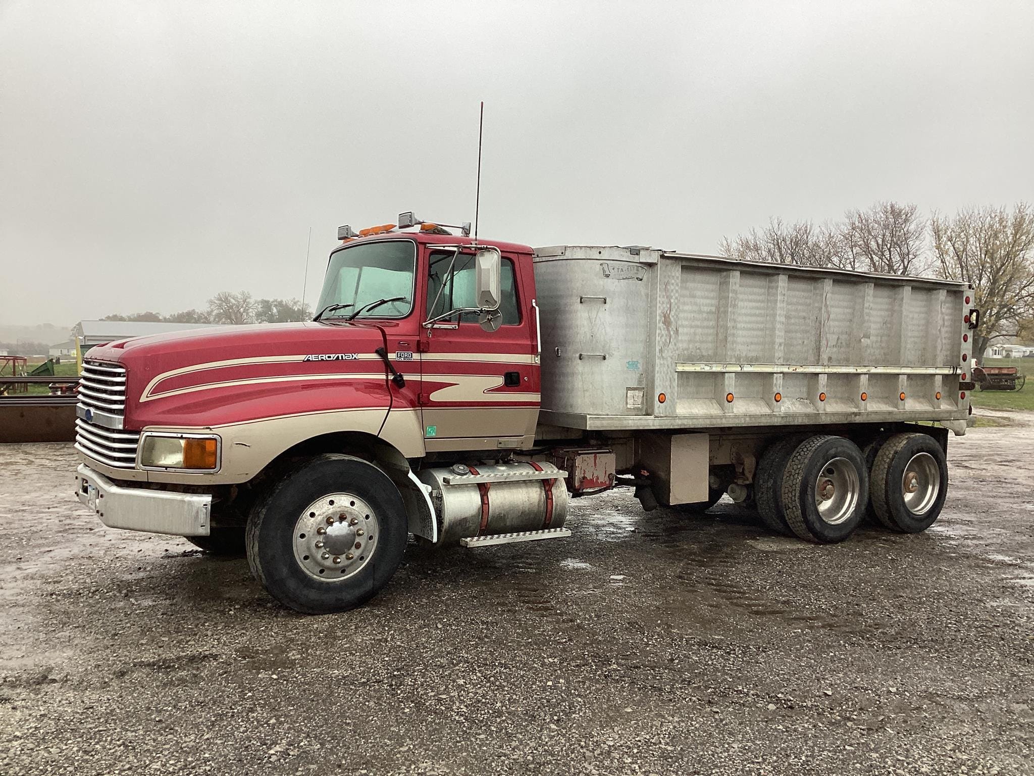 Main image Ford LTL9000