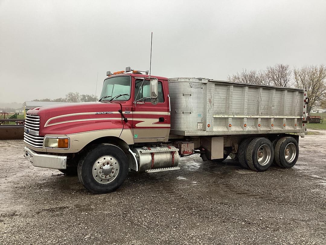 Image of Ford LTL9000 Primary image