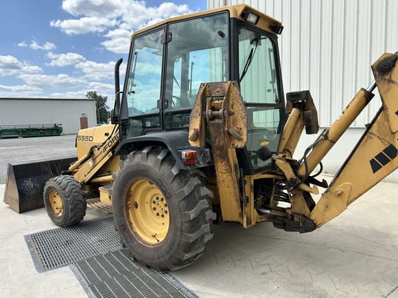 Image of Ford-New Holland 555D equipment image 4