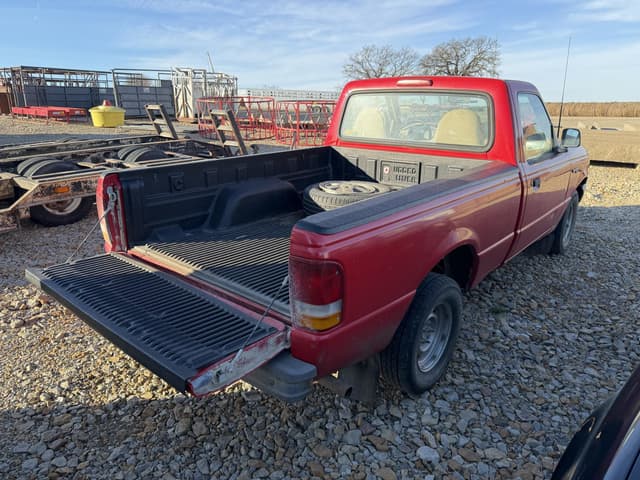 Image of Ford Ranger equipment image 2