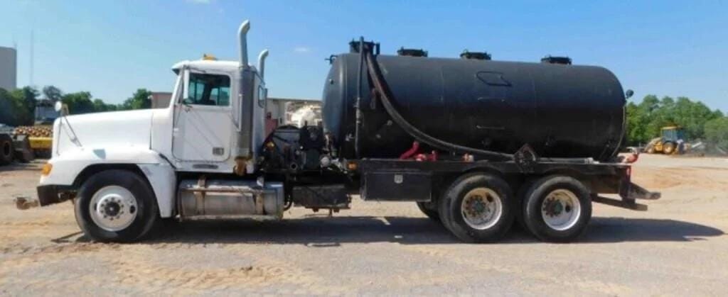 Main image Freightliner Undetermined