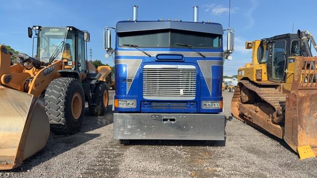 Image of Freightliner Cab Over equipment image 1