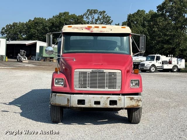 Image of Freightliner Cascadia equipment image 1