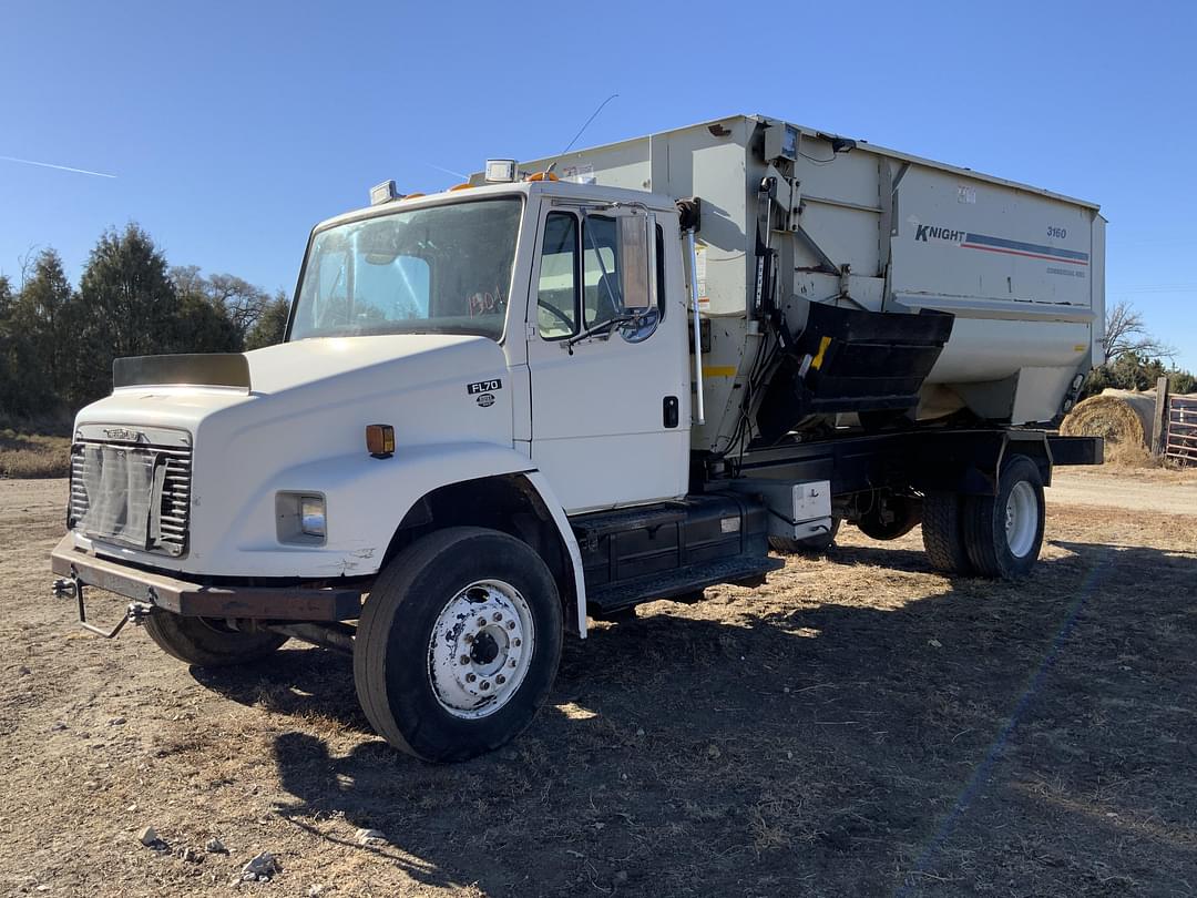 Image of Freightliner FL70 Primary image