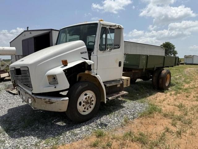 Image of Freightliner FL60 equipment image 1