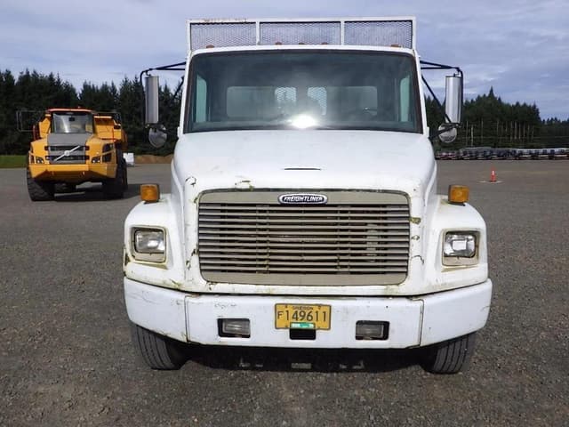 Image of Freightliner FL70 equipment image 1