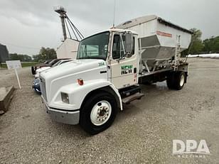 Main image Freightliner FL70 19