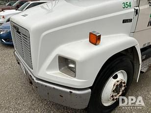 Main image Freightliner FL70 22