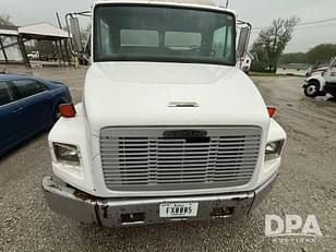 Main image Freightliner FL70 3