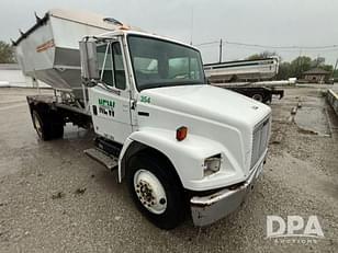 Main image Freightliner FL70 5