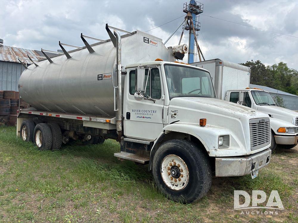 Image of Freightliner FL80 Primary image