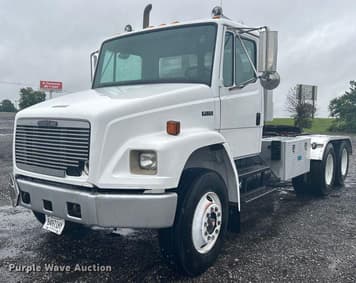 Main image Freightliner FL80