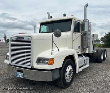 Main image Freightliner FLD
